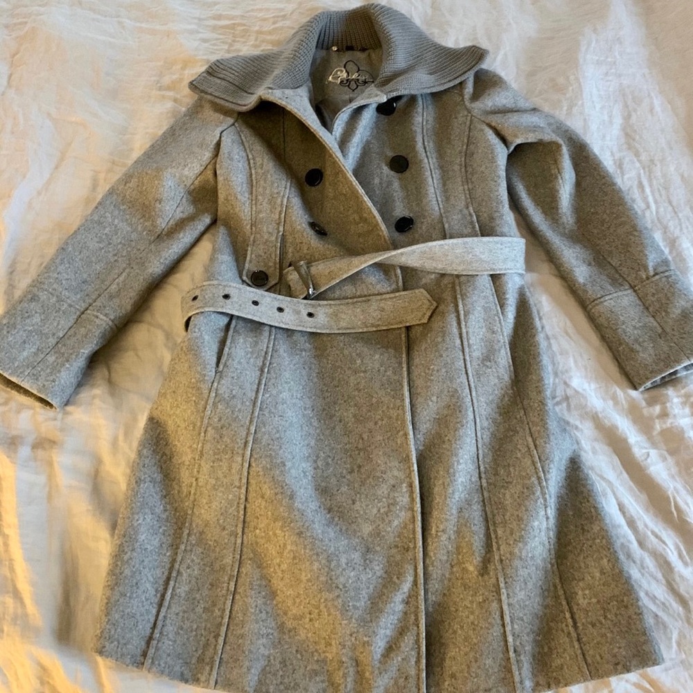 Gorgeous Guess Coat